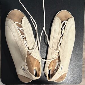 Vans Women’s Cream Suede Lace-Up Sneakers